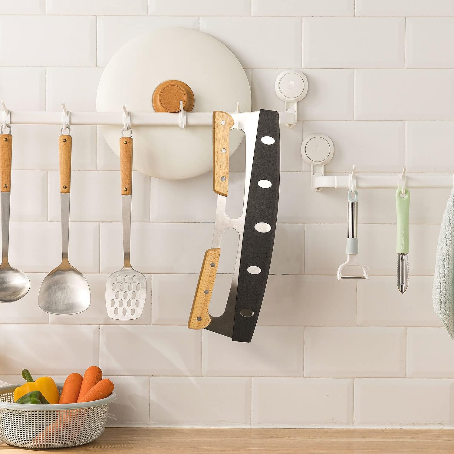 Pizza Cutter Rocker - Stainless Steel - Wooden Handle