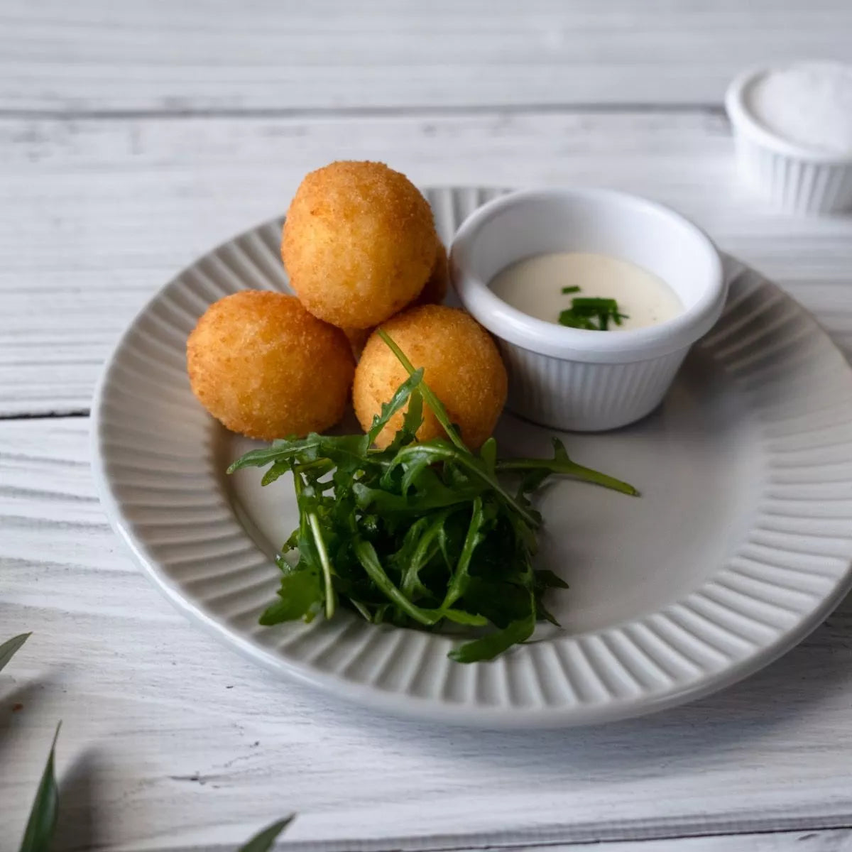 Mini Sicilian Arancini – Bolognese & Spinach Mozzarella – Pre-Fried Rice Balls (500g Pots or 2.5kg Bags)