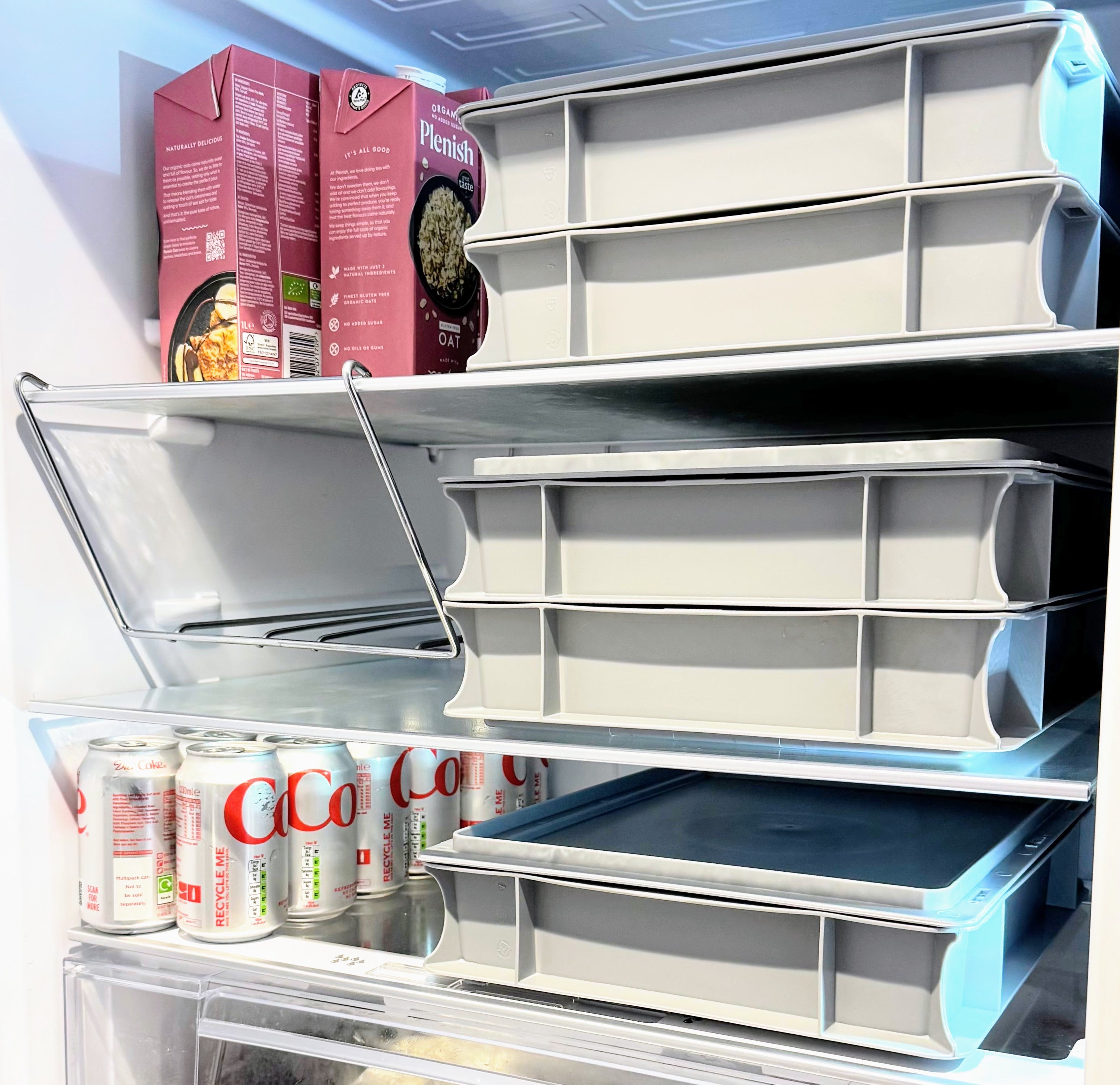 Pizza Dough Ball Proving Trays and Lids - Bread Leavening - Fits in most Fridges - Stackable